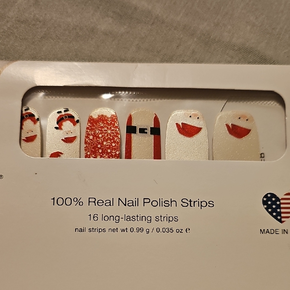 Color Street Father Christmas Nail Strips